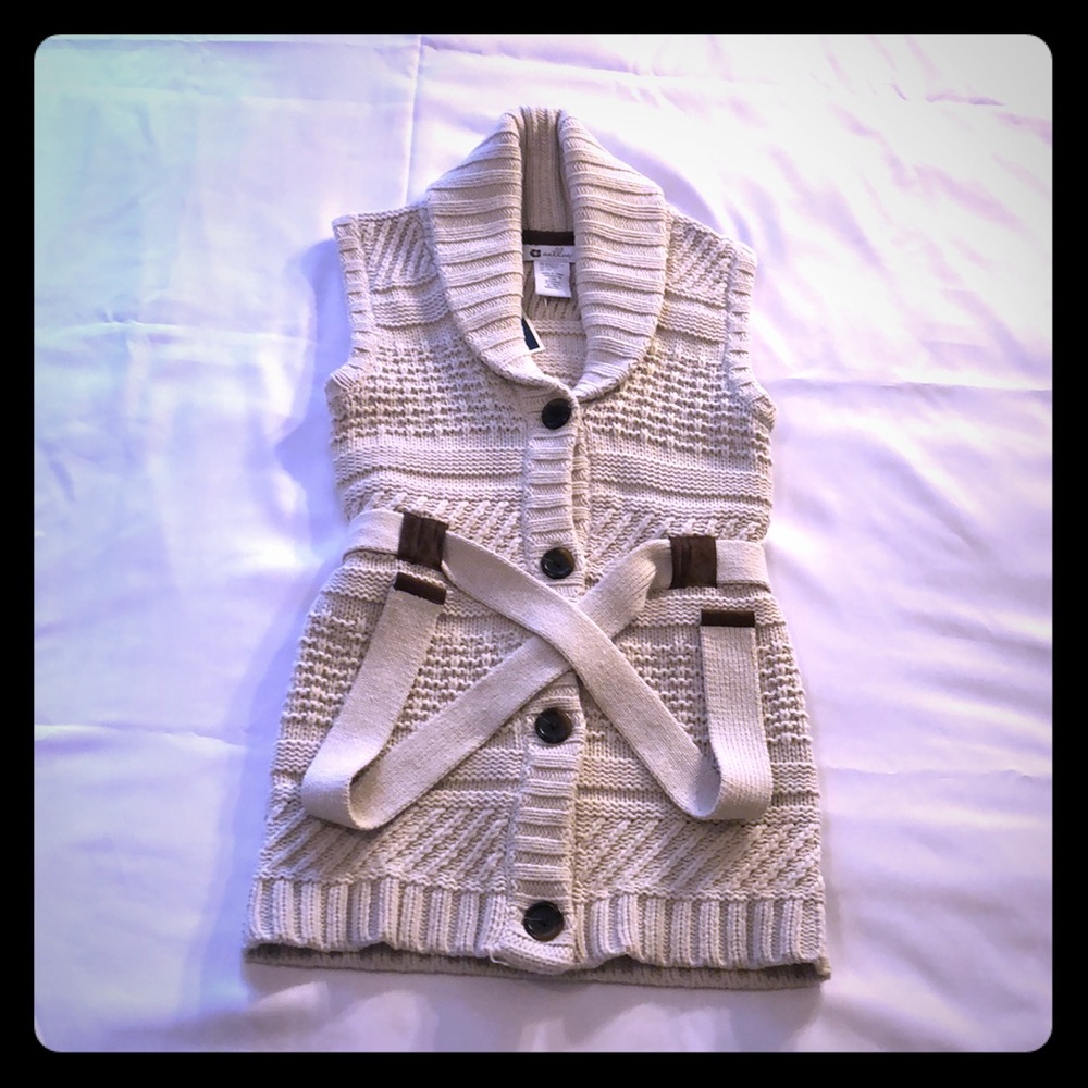 NWT Willow Blossom Sweater Vest